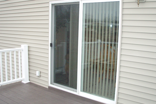 Holiday-screen-door-repair